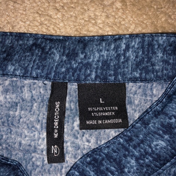 New Directions 1/4 Zip - Picture 2 of 3